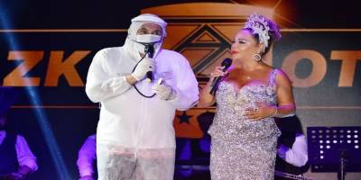 Safiye Soyman 30’cu sanat yılı konserini Bodrum’da verdi