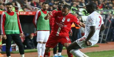 Sivasspor - Antalyaspor rövanş maçının saati değişti
