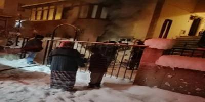 İki katlı evde elektrik kontağından yangın çıktı