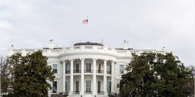 Beyaz sarayda bıçaklı saldırgan paniği