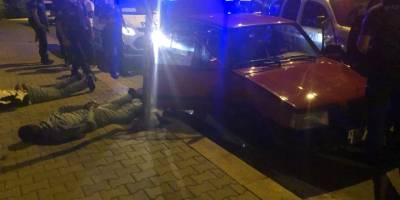 Başkent'te nefes kesen kovalamaca karakolun önünde bitti