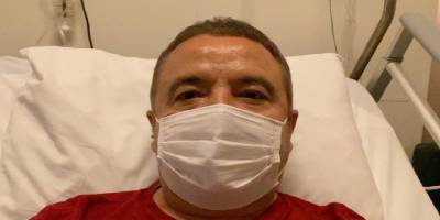 Antalya Büyükşehir Belediye Başkanı Muhittin Böcek’in tedavisi yoğun bakım ünitesinde devam ediyor