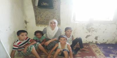 Yıkılmaya yüz tutmuş evlerinde yaşam mücadelesi veren Korkmaz ailesi kendilerine uzanacak yardım eli bekliyor
