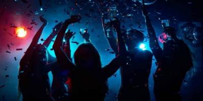 Bu geceden itibaren alkol ve gece hayatına kısıtlama geliyor