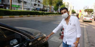 Park halindeki aracı yarım saat tekme ve yumruklarla haşat etti