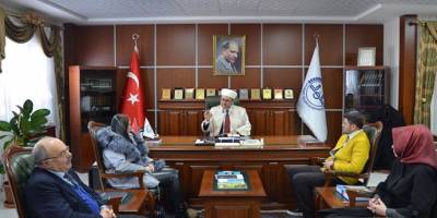 Rus öğretmen Tatiana ezandan etkilendi Müslüman oldu