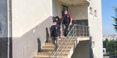 Genç kız, ablasının kayınbiraderini bıçakla yaraladı