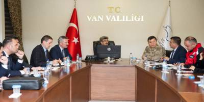 İran’daki ölümlerden sonra Van’da korona virüsüne karşı acil toplantı