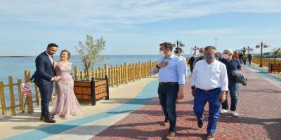 Çiçeği burnunda çiftler, nişan ya da nikâh fotoğrafları için soluğu o iskelede alıyor!