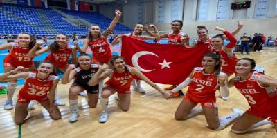 U17 Milli Takımı,Sırbistan’ı 3-1 mağlup ederek, adını finale yazdırdı