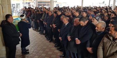 Didem Turan son yolculuğuna dualarla uğurlandı