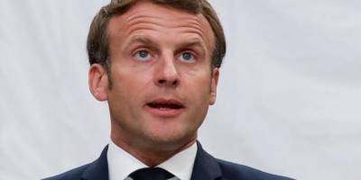 Macron çileden çıktı, Kenya'da protokolü bozup sahneye atladı
