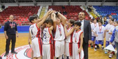 Okul Sporları Küçükler Basketbol İl Birinciliği sona erdi