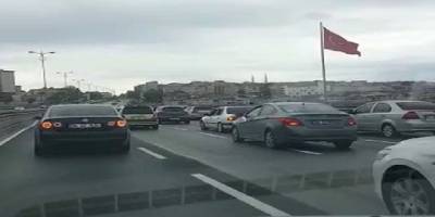 İstanbul’da Esenler’de yasak olmasına rağmen düğün konvoyu düzenlediler