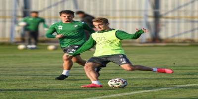 Bursaspor, Akhisarspor maçı için hazırlıklarına başladı