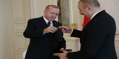 Cumhurbaşkanı Erdoğan, Azerbaycan Cumhurbaşkanı Aliyev ile görüştü
