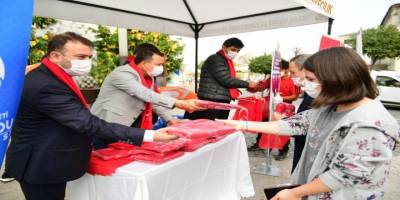 Altınordu Belediyesi, 29 Ekim Cumhuriyet Bayramı'nda vatandaşları unutmadı