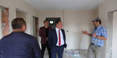 Bolu Mudurnu'da yangında 2 çocuğunu kaybeden aileye yeni evini teslim edildi