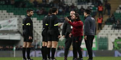 İbrahim Üzülmez: İkinci yarı bu kadar kırılgan olmamak gerekiyordu