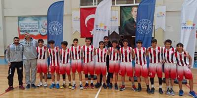 Basketbolda Adana karması Türkiye finallerinde