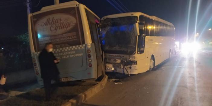 Kütahya'da trafik kazası otobüsler çarpıştı: 12 yaralı