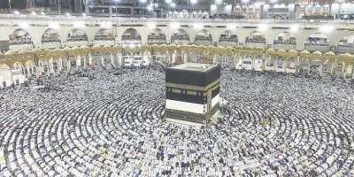 Korona virüs nedeniyle Suudi Arabistan, Kâbe ziyaretlerini durdurdu