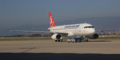 Koca Seyit Havalimanı uçuş sayısını yüzde 52 artırdı