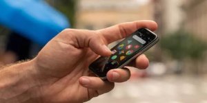 Kredi Kartı Boyutundaki Telefon Türkiye’de