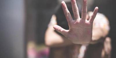 Damadından yaşadığı iğrenç olay karşısında kayınvalide şikayetçi oldu: Bacaklarını okşayarak duvara yaslayan damadından şikayetçi olan kayınvalide…