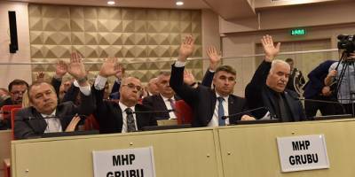 Manisa Büyükşehir Belediyesinden çiftçiye tarımsal ilaçlama suyu ücretsiz