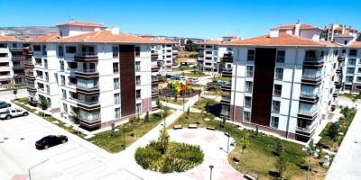 12 ile Büyük müjde duyuruldu 10 bin TL birikmiş parası olanlar yaşadı! Ayda 1500 TL taksitle TOKİ'den ev sahibi olun: