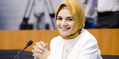 Aile Bakanı düğmeye bastı! Müjde Kadınlara ayda 1.870 TL maaş bağlanacak: 3 şartı var destek hakkında tüm detaylar...