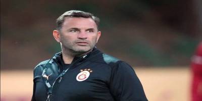 Galatasaray'da Okan Buruk, Beşiktaş Derbisi Öncesi Takıma Katıldı