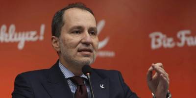 Fatih Erbakan’a Sokakta Tepki: “Hakkımı Helal Etmiyorum”