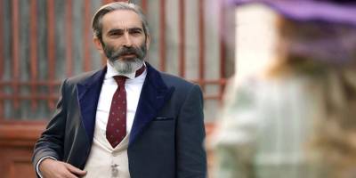 Füreya Koral’ın Torunu Serra Boyvat’tan Duygusal Performans