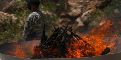 PKK'nın silah bırakma törenine katılanların masraflarını karşılayan isim belli oldu