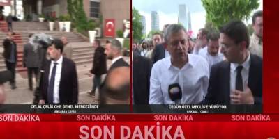 CHP Genel Merkezi'nde arbede! Onlarca polis içeri girdi