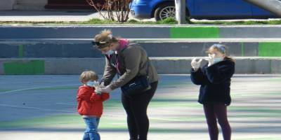 Düzce’nin Akçakoca ilçesinde fırtına 5 metrelik dalgalar oluşturdu