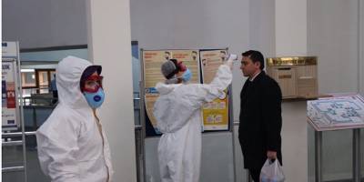 Bursa Adliyesi'nde ateşlerini ölçtürüp giriyorlar