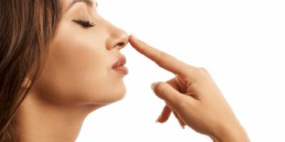 Ameliyatsız İple Yüz Germe Nedir, Nasıl Yapılır?