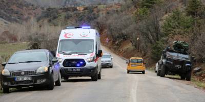 Tunceli Munzur Nehri'nde JAK timinin timinin botu devrildi