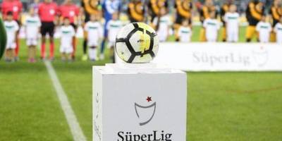 Süper Lig’de 28. haftada düdük çalacak hakemler açıklandı