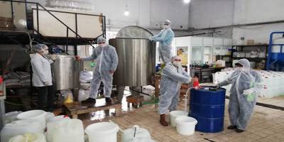 Hatay'da bir Mesleki ve Teknik Anadolu Lisesi günde 10 ton dezenfektan üretiyor