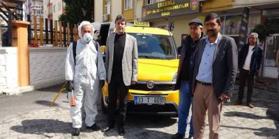 Mersin'in Erdemli ilçesinde minibüsler, servisler ve taksiler dezenfekte edildi