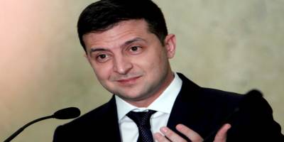 Ukrayna Devlet Başkanı Vladimir Zelenskiy Virüsten korunmak için babaanne yöntemlerinizi bir kenara bırakın”