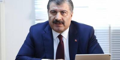 Sağlık Bakanı Fahrettin Koca: Dilek hemşirenin kalbi hayatla bağını koruyor