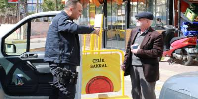 Terminalindeki yaşlılar Bimekan Evi'ne götürüldü