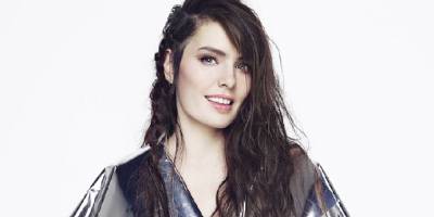 Ünlü sanatçı Nil Karaibrahimgil’den karantina şarkısı