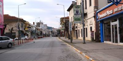 Ayvalık’ta sokaklar boşaldı Korona virüs salgını ardından