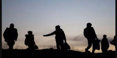 Tekirdağ’da Suriyeli 2 şahsın kullandığı araçta 18 göçmen yakalandı